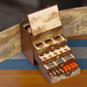 A Thousand Miles of Rivers and Mountains: Six Famous Teas Premium Gift Box, 370g, including shipping and taxes.